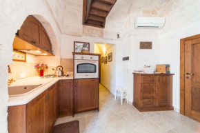La corte di Ercole Alberobello